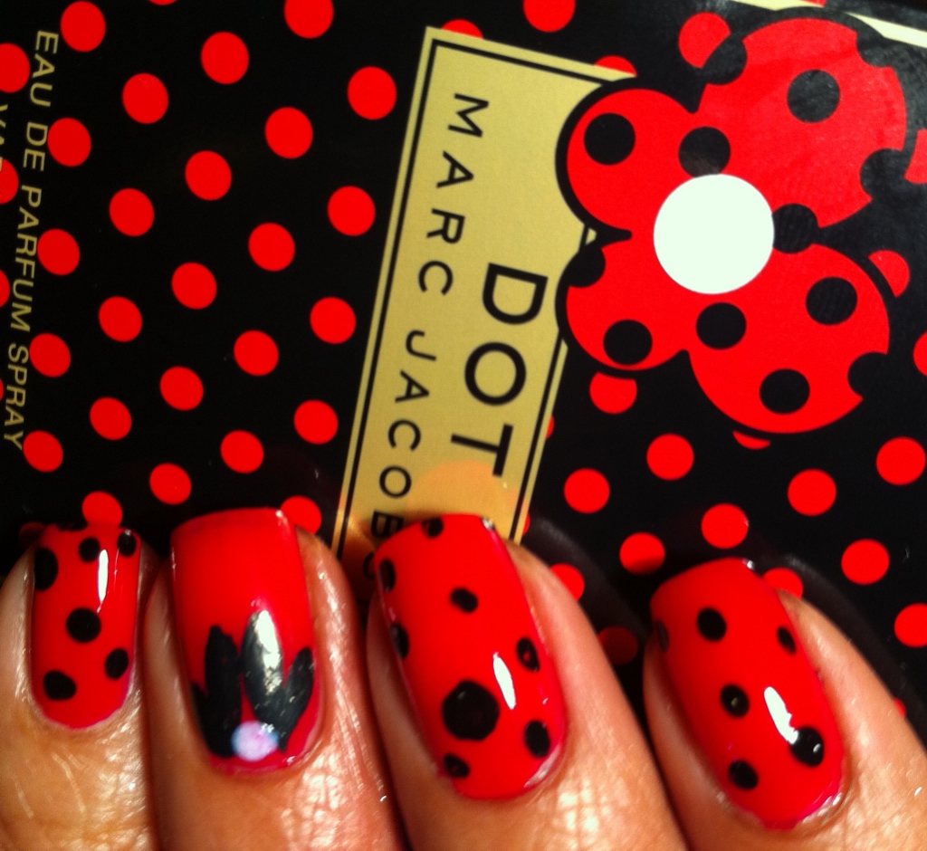 Marc jacobs cranberry perfume outlet